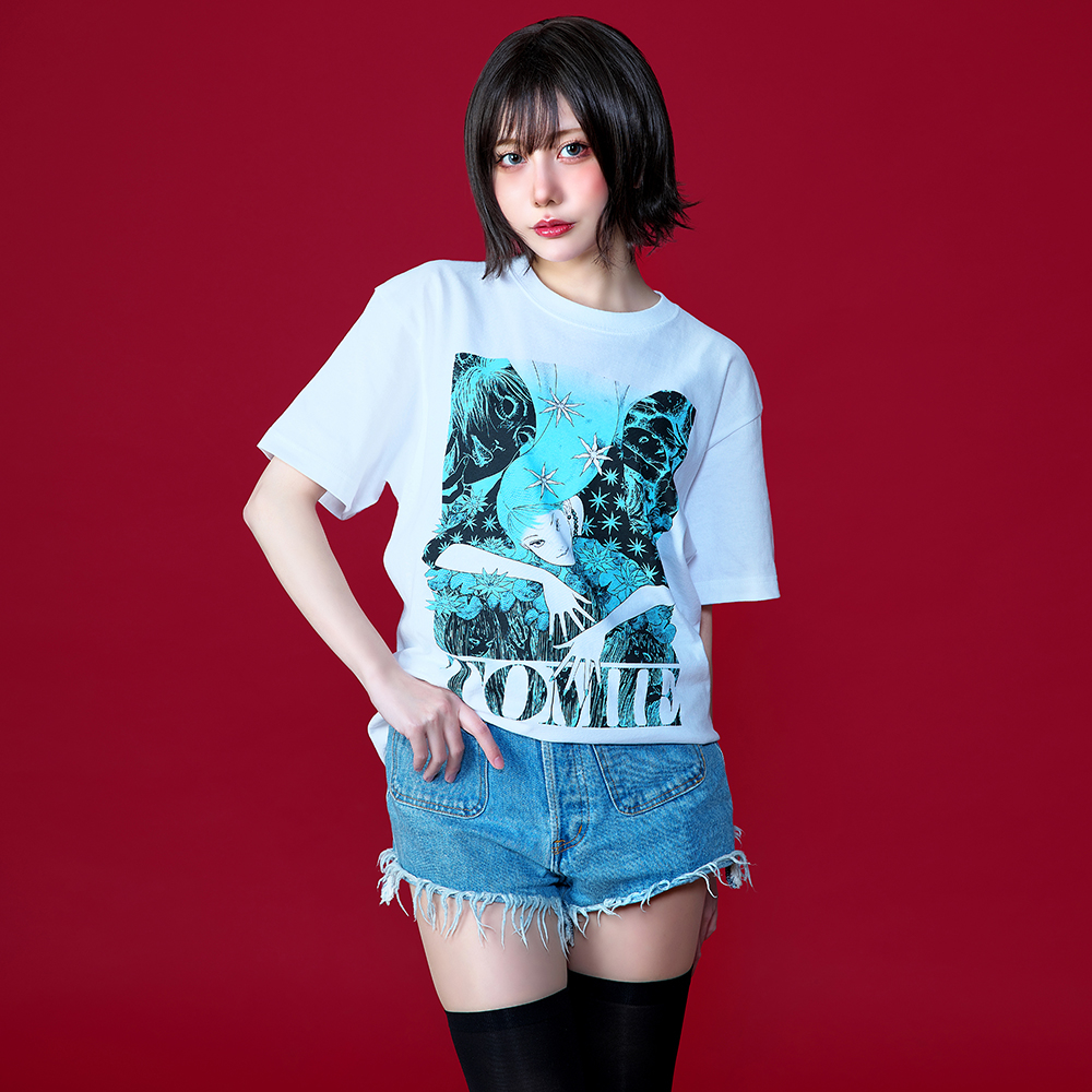 【伊藤潤二】富江2ndカラーTシャツ_モデル.jpg